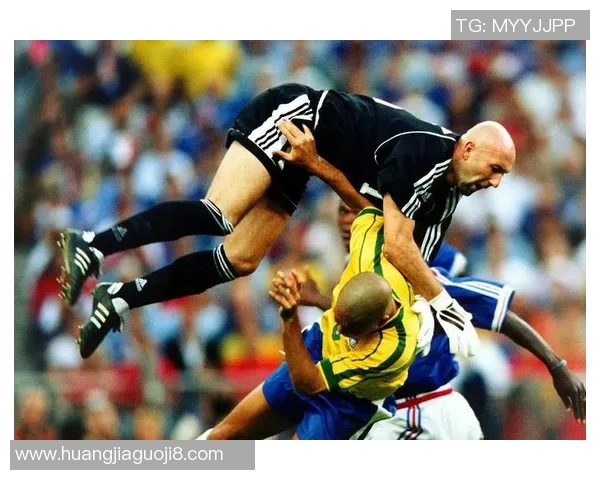 足球360直播高清直播尽享赛事精彩瞬间全方位解析足球魅力与激情 足球360直播高清直播尽享赛事精彩瞬间全方位解析足球魅力与激情